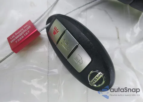 2016 Nissan Juke Nismo/S/Sl/Sv z USA, uszkodzony, nr VIN JN8AF5MV2GT658583